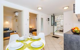 Apartment Domix